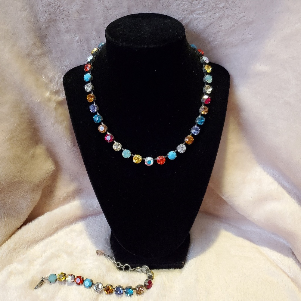 SABIKA GARDEN PARTY set, Choker and Bracelet - EUC